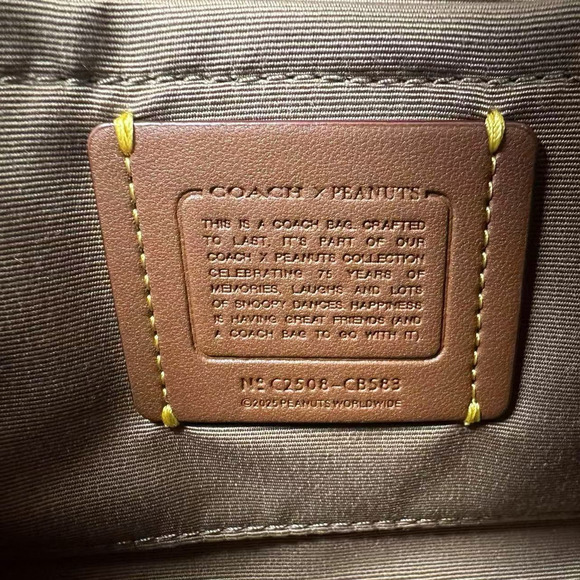 Coach X Peanuts City Mini Tote Bag In Signature Canvas With Snoopy Print CBS83 - Picture 8 of 8